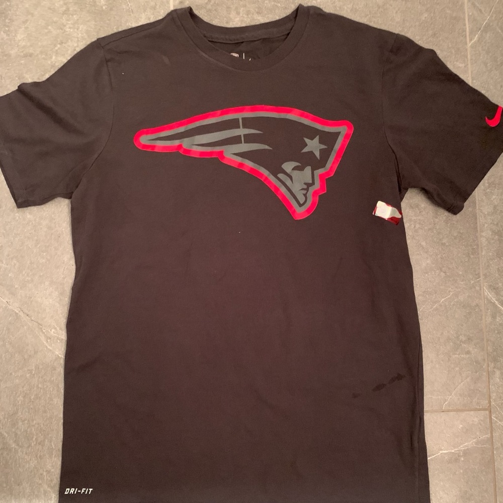 Nike Dri-fit New England Patriots official tshirt